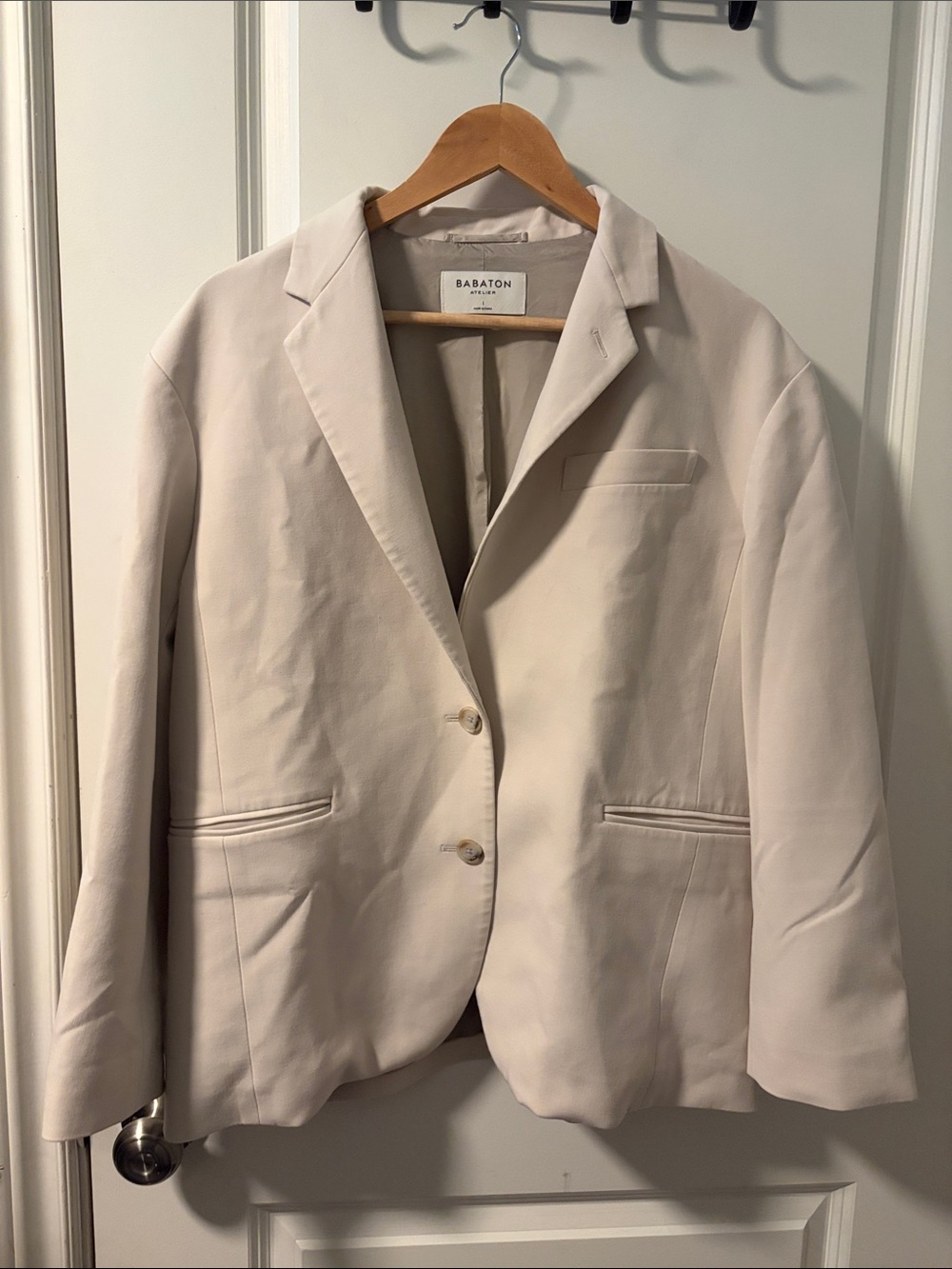 Babaton Light Beige Single-Breasted Blazer